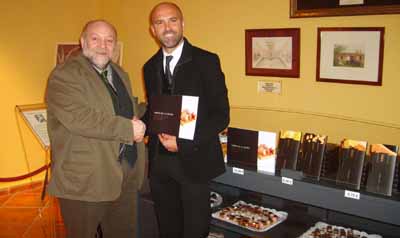 Luís Garrigós, director del Museo del Turrón, y José Manuel Sirvent, de Almendra y Miel